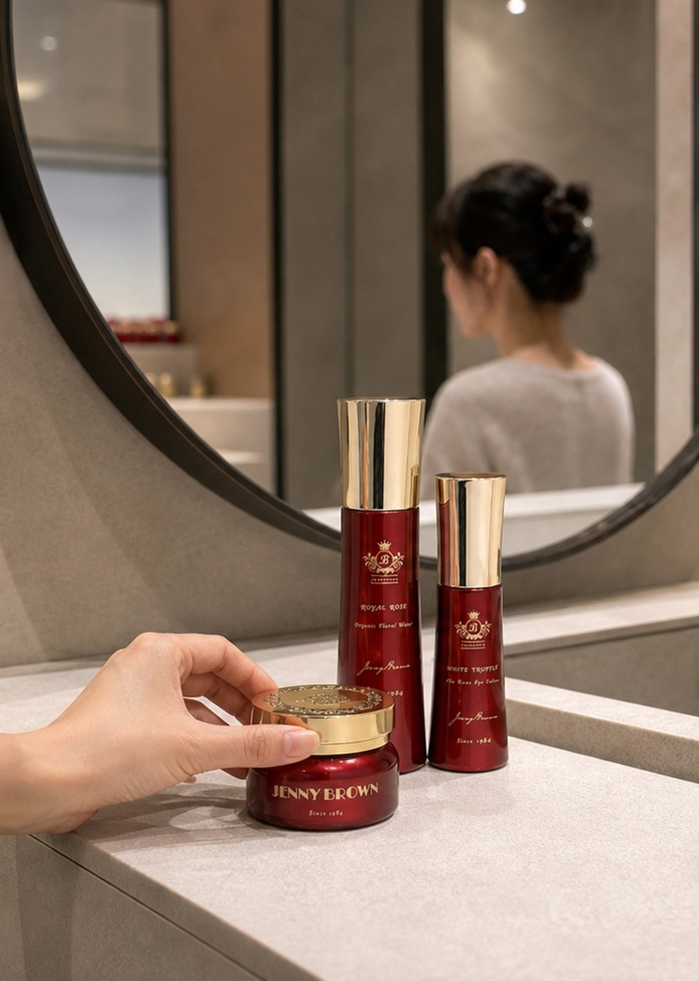 JennyBrown White Truffle set product sharing image, third view