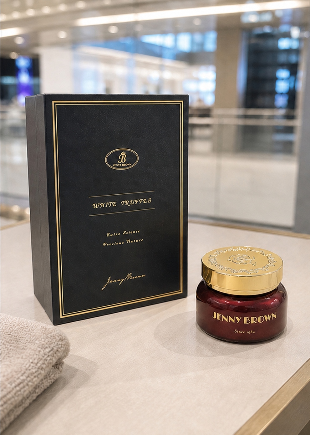 JennyBrown White Truffle face cream product sharing image, third view