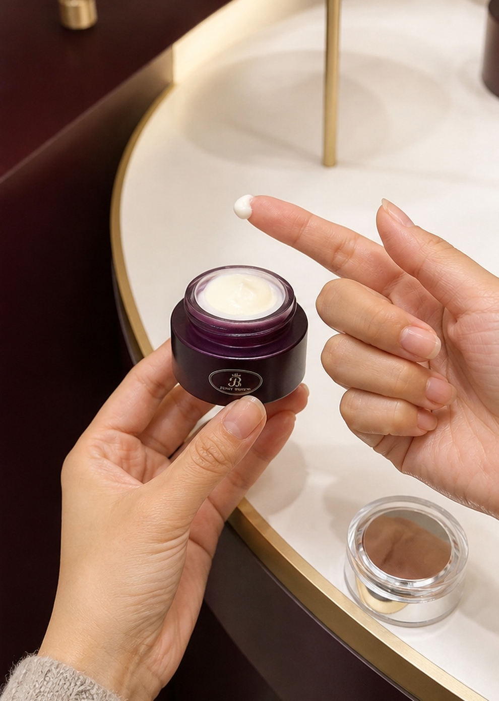 JennyBrown Caviar Eye Cream fifth image