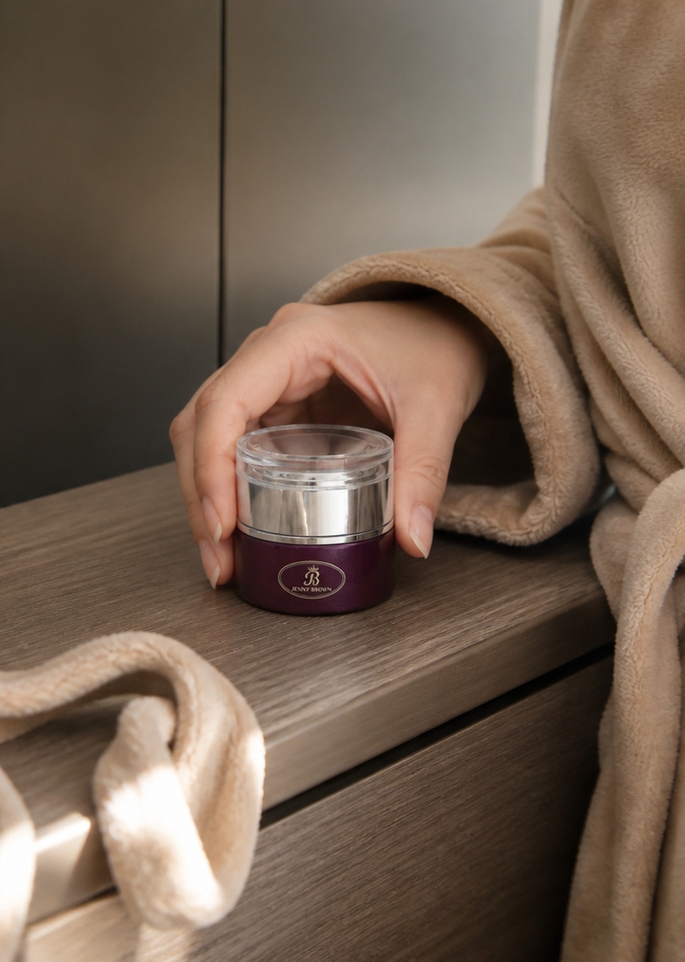 JennyBrown Caviar Eye Cream third image