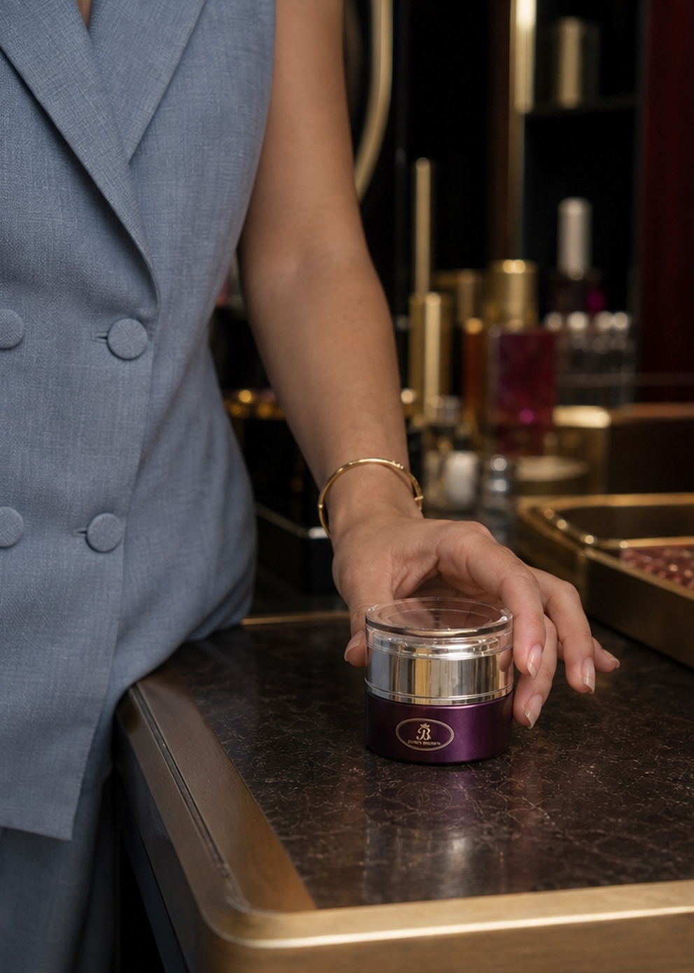 JennyBrown Caviar Eye Cream product sharing image, fourth view