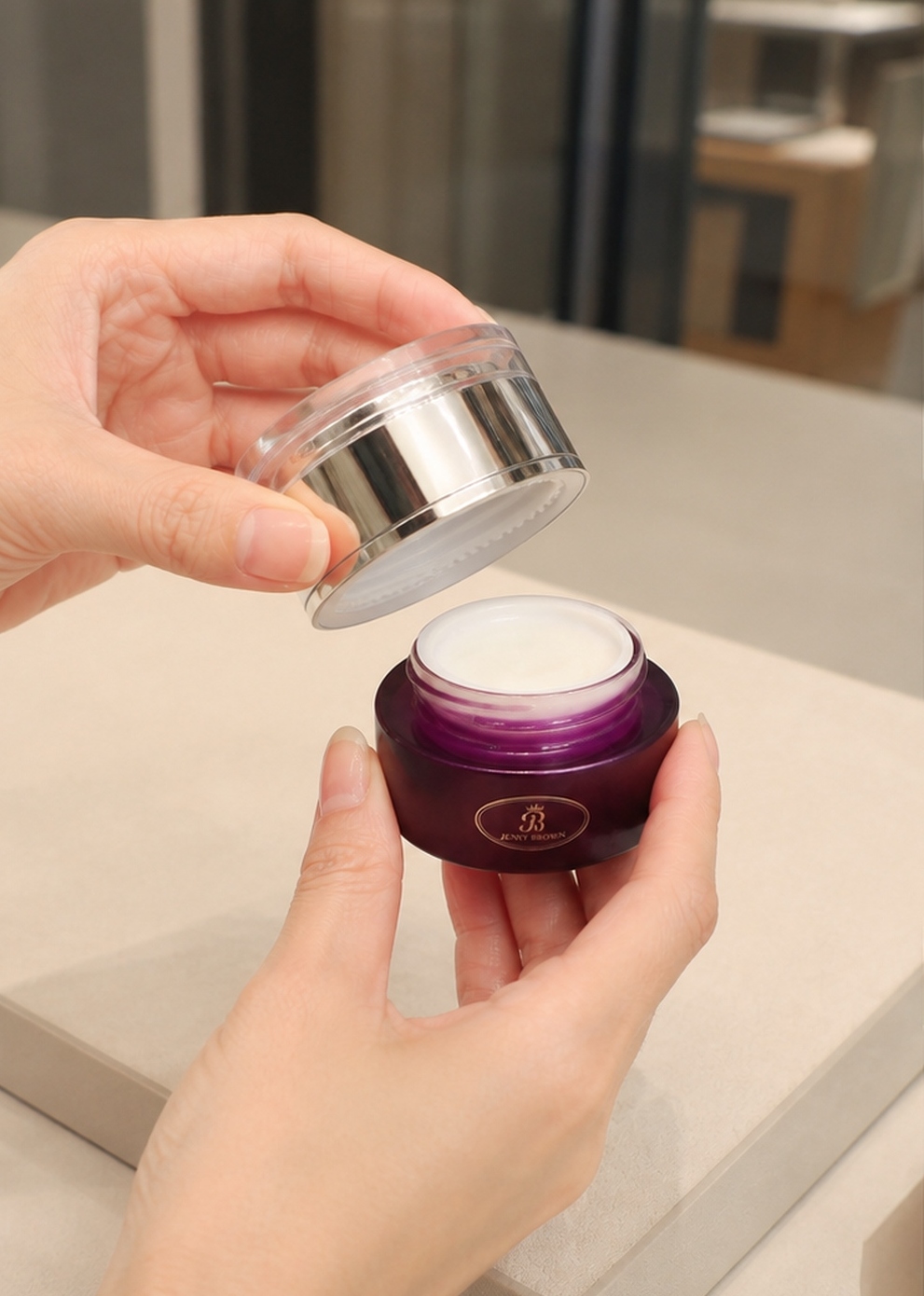 JennyBrown Caviar Eye Cream product sharing image, sixth view